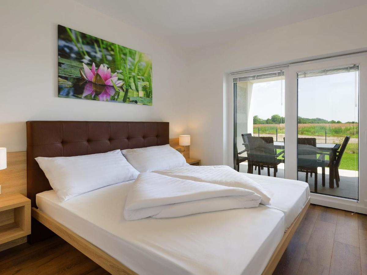 Apartment With Pool, Roof Terrace, Garden Zsira Экстерьер фото